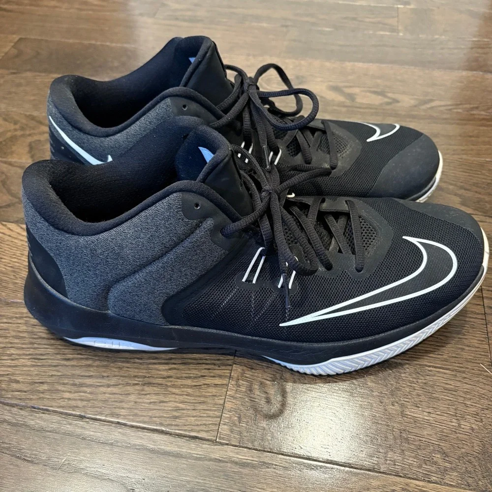 Nike Air Versitile II Men's Basketball Shoes Size 12 Black White - Picture 2 of 13